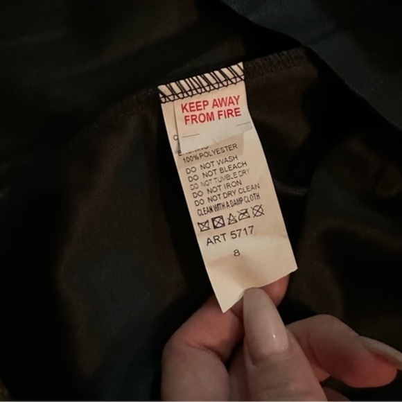 BOOHOO FAUX LEATHER PU PLEATED TENNIS MINI SKIRT SIZE 8UK 4US - Picture 7 of 10